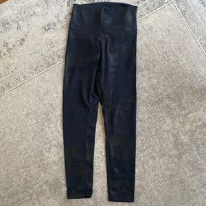 DYI size small black 7/8 length leggings